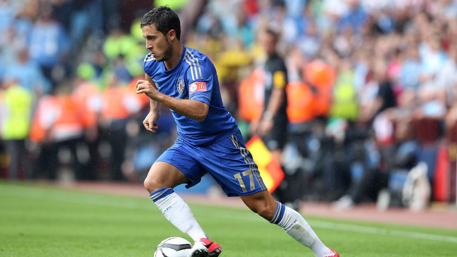 特斯·冯·迪克:具有超高球商的中场,为南非队创造无数得分机会